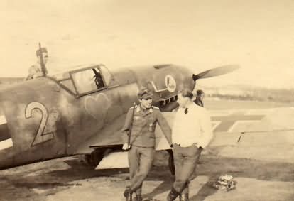 Bf 109 D 1.JGr Ost Biarritz 1943 (2).jpg
